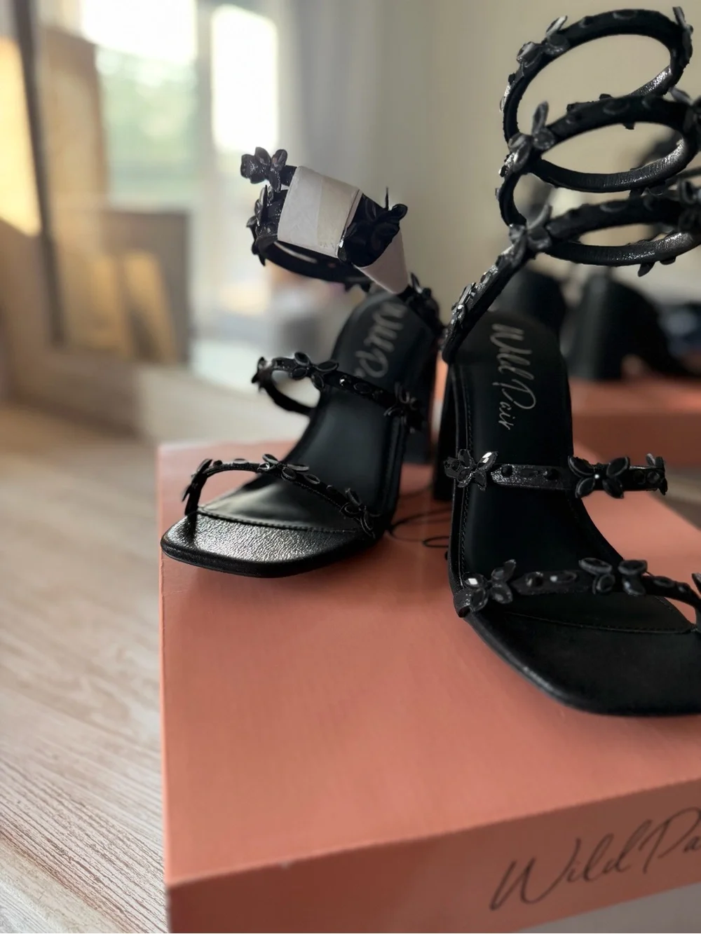 Block Heel Sandals / Black / 5.5